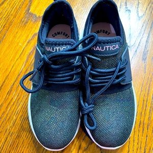 Girls Nautica tennis shoes